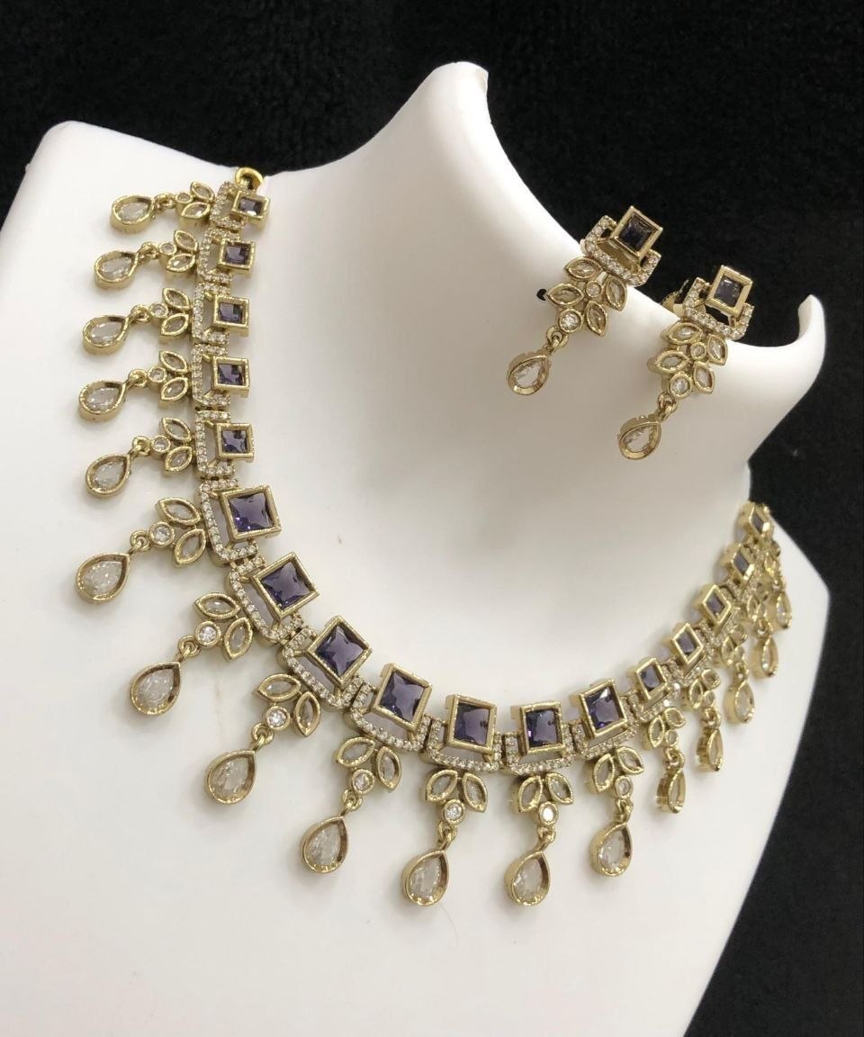 Victorian Stone Necklace set - Pink